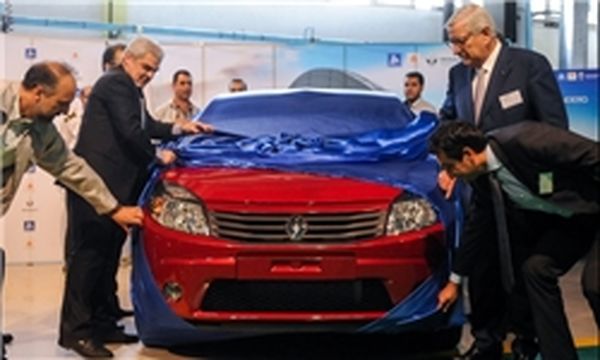 چه کسانی از تضعیف خودروساز ایرانی سود میبرند؟