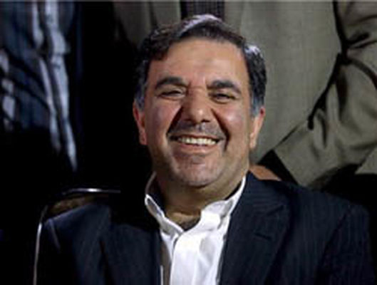 بیاطلاعی آخوندی از ابتدایی ترین آمار بخش مسکن