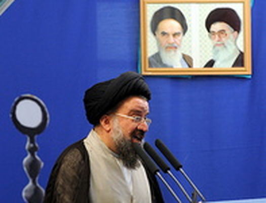 احمد خاتمی: فضای مجازی می تواند توان گسترش دروغ را صدهزار برابر کند