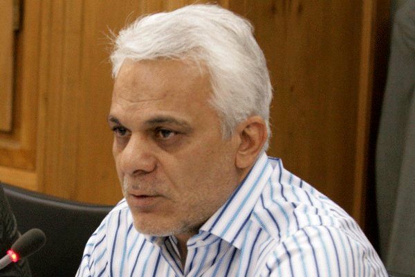 طلایی:اظهار نظر مسئولان محیط زیست جنبه شوخی دارد