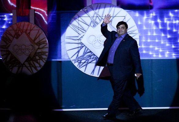 تمام رکوردهای رضازاده شکسته شد/ یک روس قویترین مرد جهان لقب گرفت