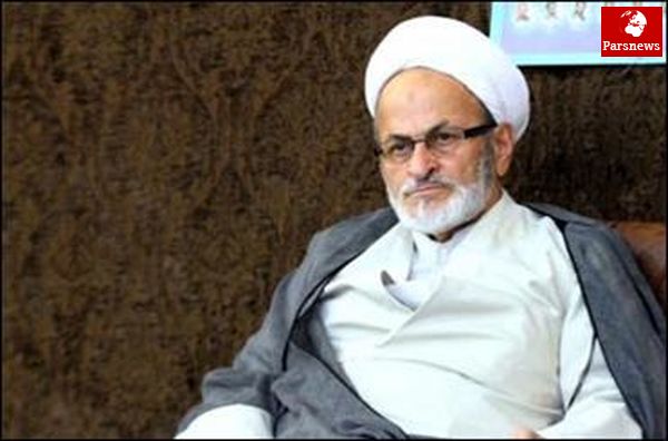 شعار لبیک یا خامنه ای توجیهی برای برگزاری جشن دولت