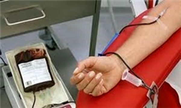 وزیر بهداشت قرار بود پرونده خونهای آلوده را حل کند ولی بدتر شد