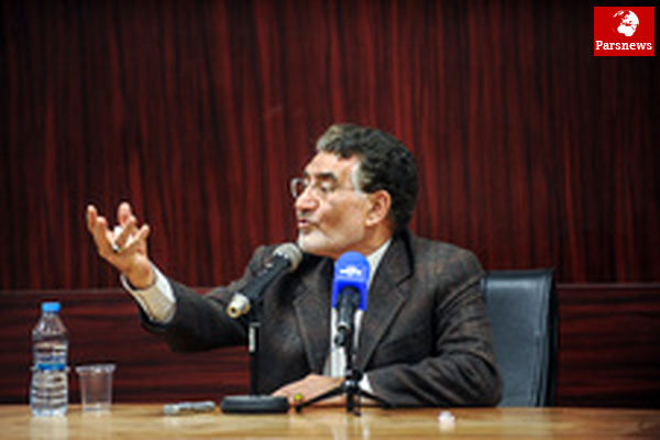 اگر رییس جمهورشوم نظام بانکی کشور رامتحول خواهم کرد