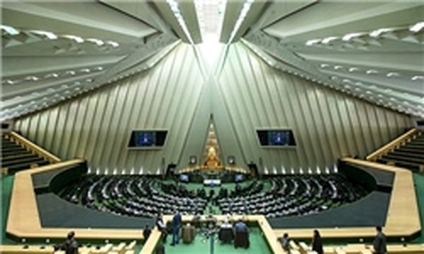 برخی سخنان وزرا مایه دلسردی مردم میشود