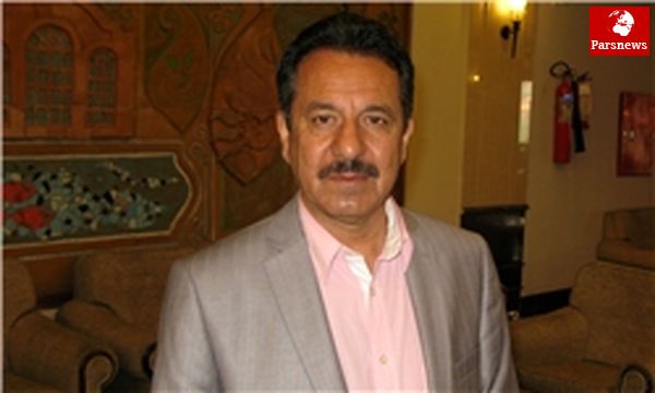 خوروش: چرا دو هفته پایانی همزمان نیست؟