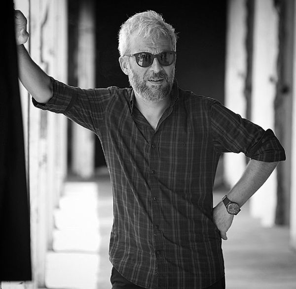 تیپ متفاوت کاظم سیاحی + عکس