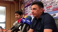 واکنش قلعه نویی به شعار حیا کن، رها کن: دستشان درد نکند!