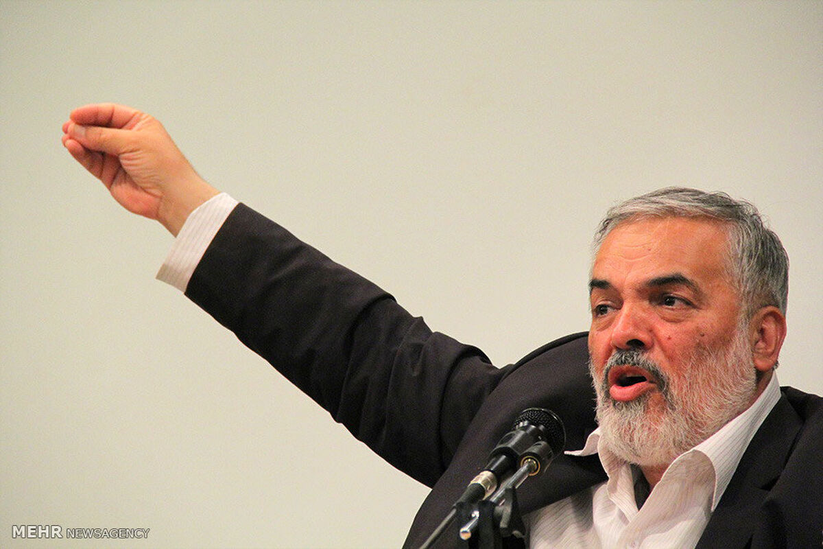 قدیری ابیانه:هدف روحانی از دریافت این هواپیما انتخاباتی بوده است