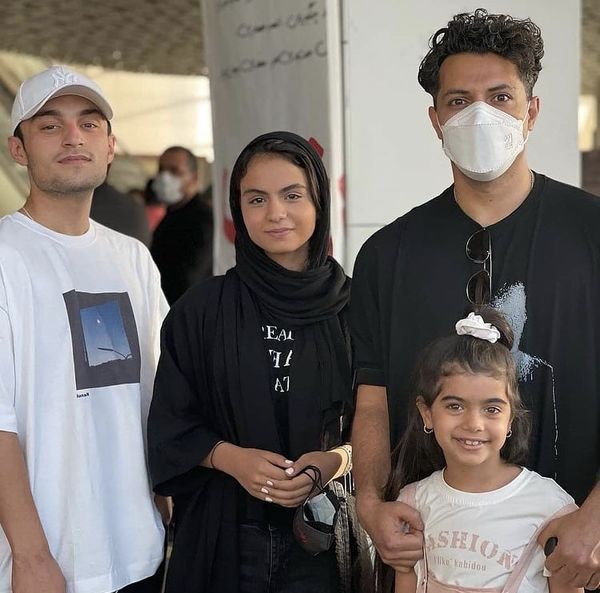 اشکان خطیبی در کنار بازیگران زخم کاری + عکس