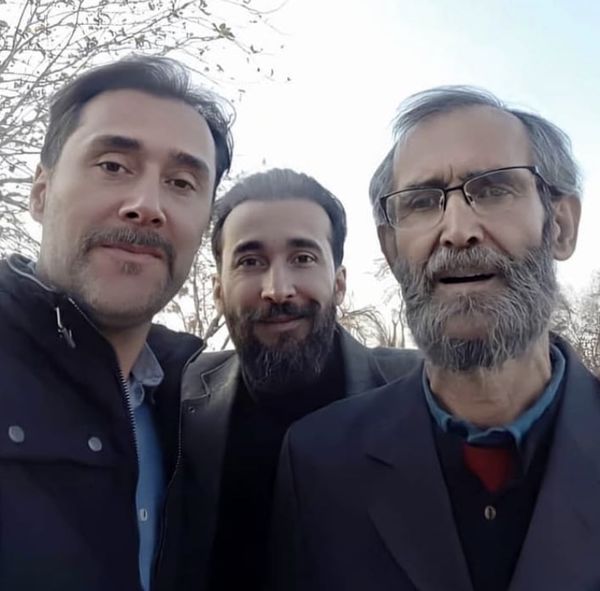 هادی کاظمی و برادرانش + عکس