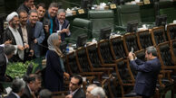 شوخی لاریجانی با سلفی گرفتن معاون وزیر امور خارجه