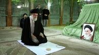 حضور امام خامنه‌ای در مرقد امام خمینی (ره) و گلزار شهدا