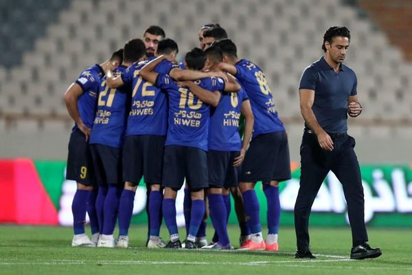  هیچکس دوست ندارد استقلالی شود !