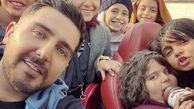 محمدرضا غفاری در جمع فرزندان ملکه + عکس