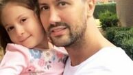 عکس عاشقانه شاهرخ استخری و پناهش