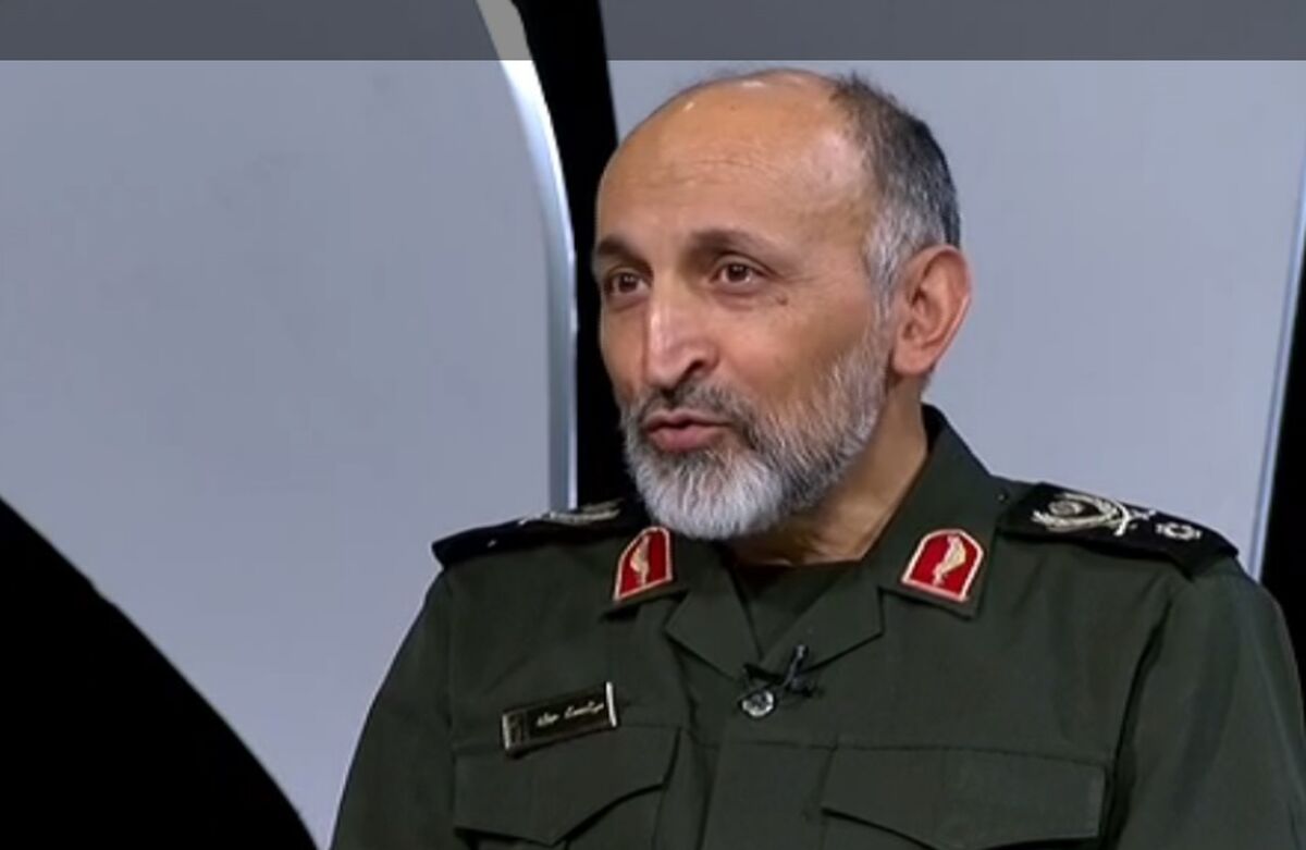 افطاری فرماندهان در منزل محسن رضایی+ فیلم