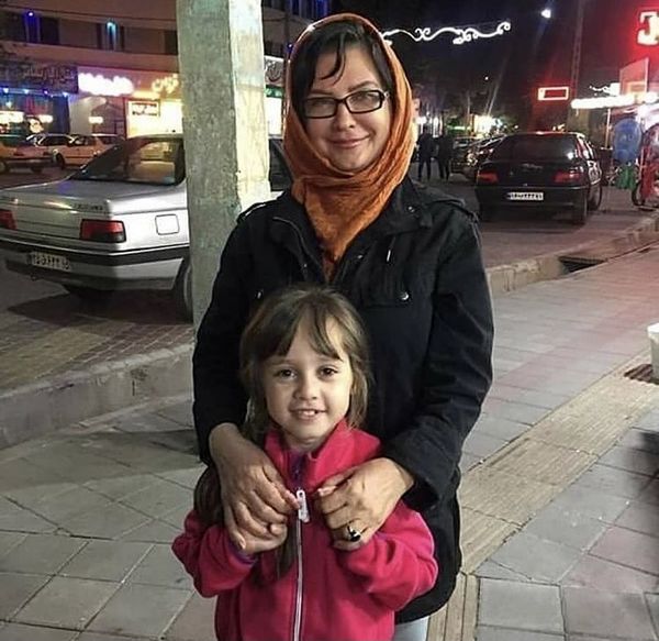 لعیا زنگنه در خیابان + عکس