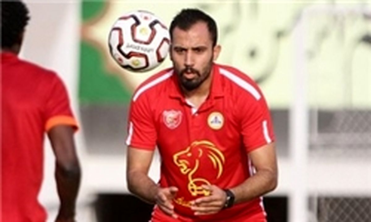 محمد قاضی:طلب زیادی از سرخابی ها دارم