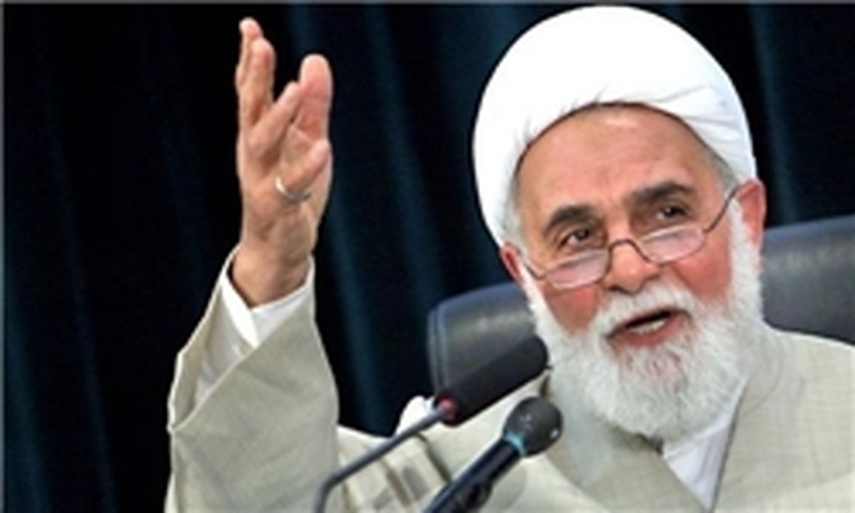 رئیس‌جمهور آمریکا نوکر اسرائیل است
