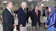 دیدار 3 سناتور آمریکایی با سرکرده ی گروه منافقین (+ عکس)