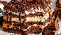 طرز تهیه کیک یخچالی با موز و گردو فوری و خوشمزه