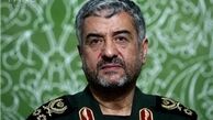 برخی فتنه‌گران ادعای پیروی خط امام را دارند