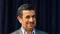 همه نشان‌ها شایسته احمدی‌نژاد است