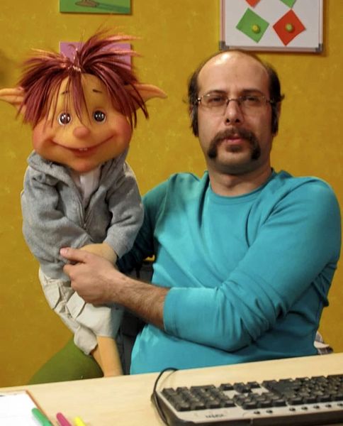 محمد بحرانی و عروسکش + عکس