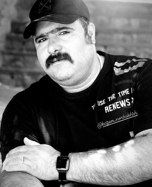 تیپ اسپرت کاظم نوربخش + عکس