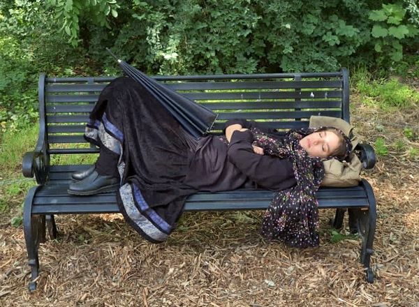 خوابیدن ستاره پسیانی سر فلیمبرداری جیران + عکس