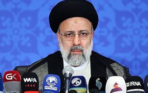 رئیس جمهور اتریش انتخاب آیت‌الله رئیسی را تبریک گفت
