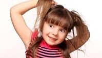  نجات جان دختربچه بازیگوش