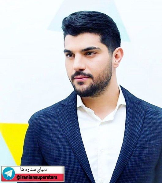 استایل شیک سینا مهراد + عکس