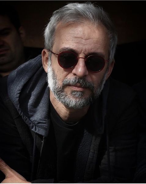 کاظم‌ سیاحی با تیپ متفاوت + عکس