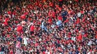هواداران پرسپولیسی زباله‌ها را جمع‌آوری کردند 