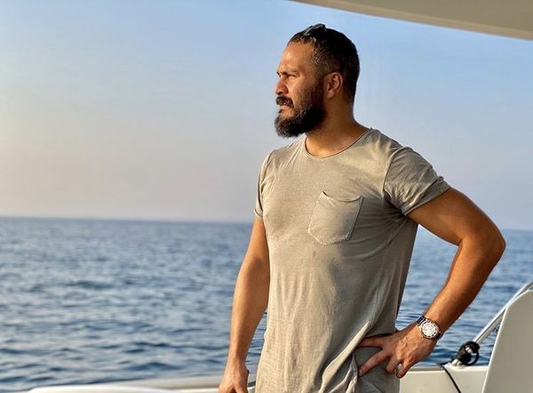 میلاد کی مرام وسط دریا + عکس