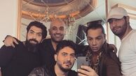 نیما شاهرخ شاهی و بازیگر خط قرمز در عمارتی زیبا+عکس
