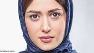 آفتاب گرفتن «پریناز ایزدیار» درکنار ساحل/ عکس