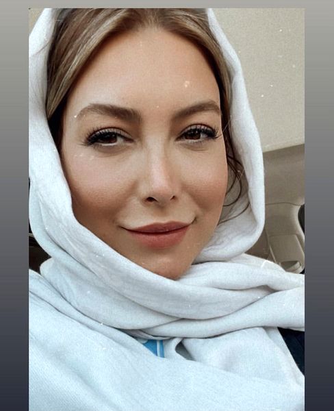 تیپ سفید رنگ فریبا نادری + عکس