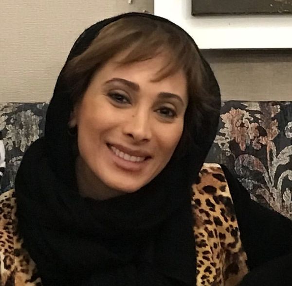 تیپ ساده سحر زکریا + عکس