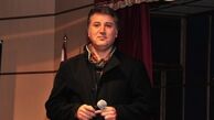 خواننده ای که از مدرسه فرار کرد!