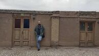 مهران احمدی در عمارتی قدیمی + عکس