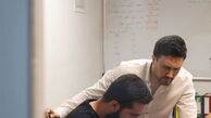 شاهرخ استخری جدی و مصمم سر کارش + عکس