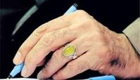 نکات خواندنی از تقریظ‌های رهبری بر کتاب‌های دفاع مقدس / محصول همه این خاطرات یک چیز است