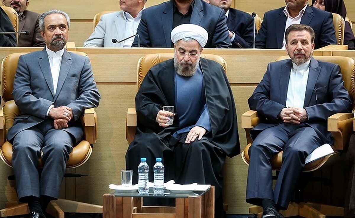 دو تیم در مقابل هم/ اختلاف بر سر ریاست ستاد انتخاباتی روحانی