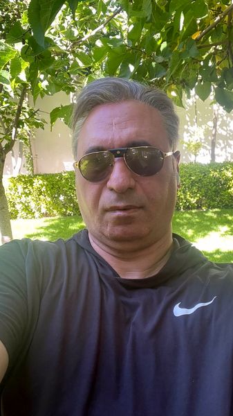 تی شرت نایک حمید فرخ نژاد + عکس