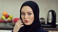 سحر قریشی با کلاه پشت ماشین/عکس