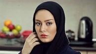 سحر قریشی با کلاه پشت ماشین/عکس