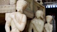 اشیاءکاخ گلستان جمع می‌شود
